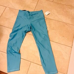 Under Armour compression leggings